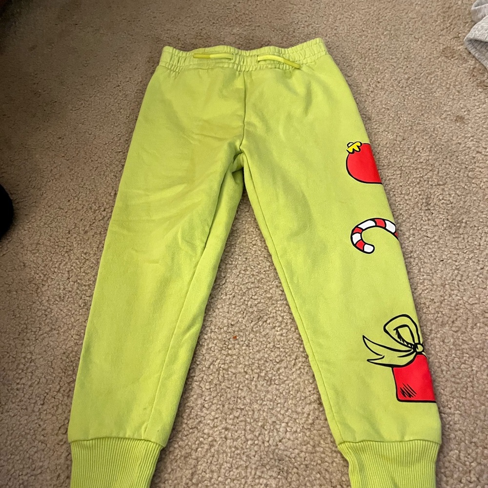 Toddler Grinch sweat outfit
